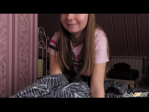 ❤️ Blondie оның BFF-ны терең сорып, аузына шәует алады ❤❌ Порно fb бойынша бізде